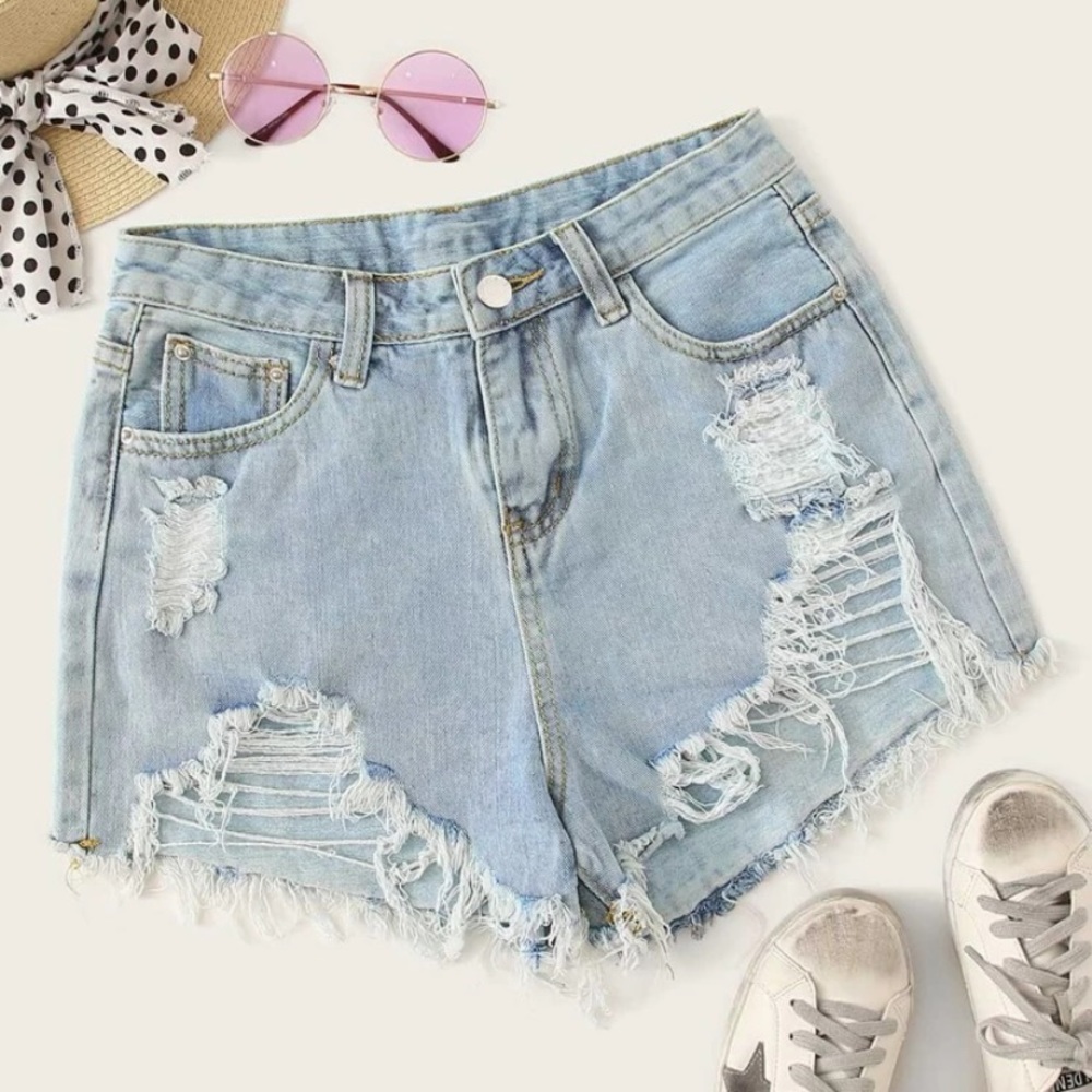 Distressed Frayed Denim Shorts • Romwe